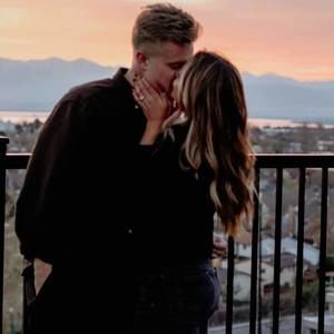 Meet your Posher, Ally